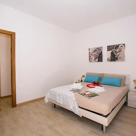 Primavera Apt. 1