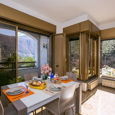 Casa vacanze Primavera Apt. 1 *